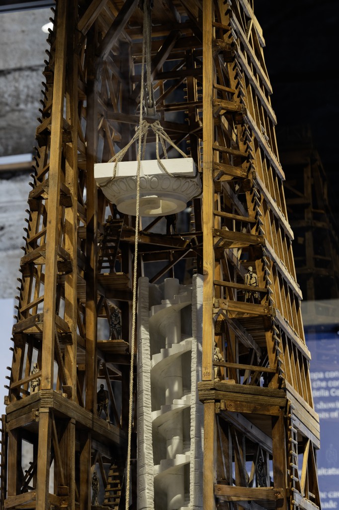 Torre impalcatura in scala 120, ideazione e realizzazione di Claudio Capotondi-Museo Galileo.